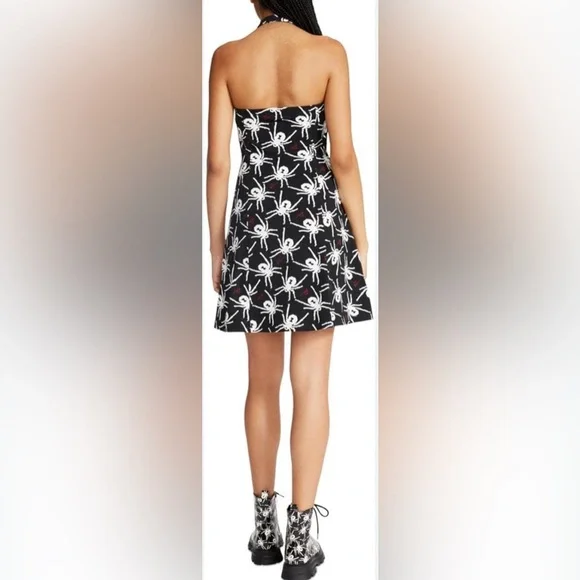 ❌SOLD❌ NWT [Betsey Johnson] Stretchy Black & White Spider Halter Dress Women’s L - Picture 4 of 11